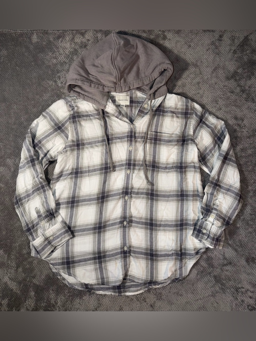 American Eagle Med Plaid Hooded Button Up Shirt Gray White Flannel Minimalist